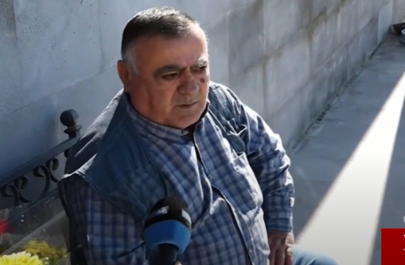 Որ սենց նայում ենք, Հայաստանն էլ է էս կառավարությունը տալու. զոհվածի հայր (տեսանյութ)